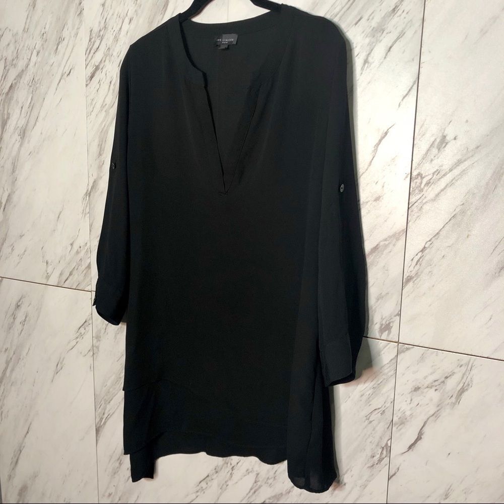The Limited Black Layered Asymmetrical Hem Tunic Blouse Womens Medium V Neck